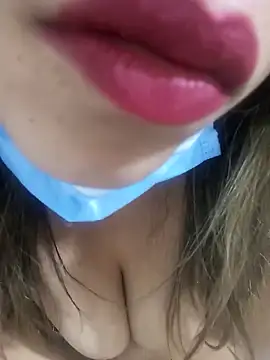 FATIFATIMOROC online show from April 3, 10:41 pm