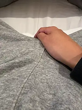 Snapshot of haruki_18old chatting on October 30, 2:51 pm haruki 18old online show from October 30, 2:51 pm