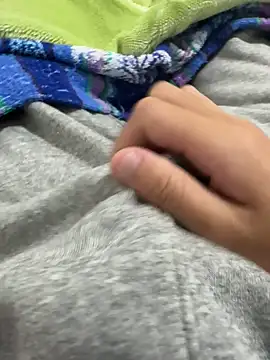 Snapshot of haruki_18old chatting on November 8, 8:14 am haruki 18old online show from November 8, 8:14 am