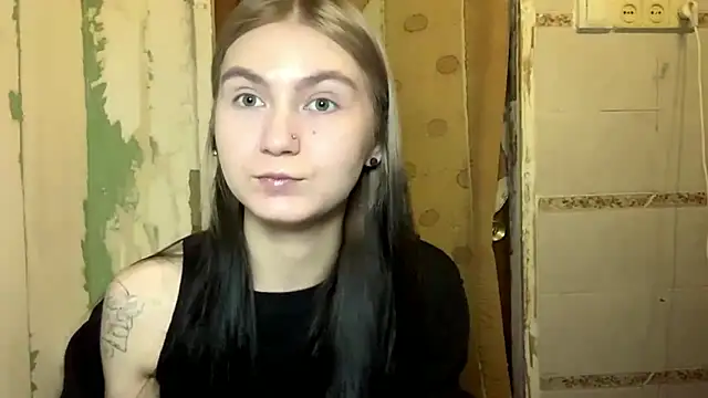 ArianeBhayani online show from November 5, 9:04 pm