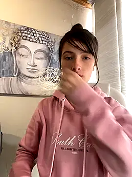Snapshot of Alejandra_pink10 chatting on October 14, 3:13 pm Alejandra pink10 online show from October 14, 3:13 pm
