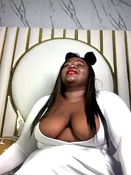 Candy Brown69 online show from November 4, 12:04 pm