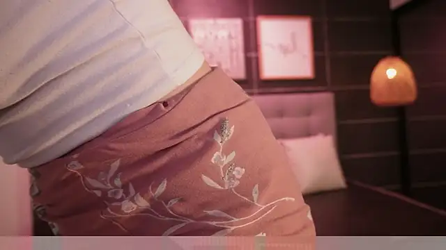 Snapshot of Thalia_Karlson chatting on November 11, 12:05 pm Thalia Karlson online show from November 11, 12:05 pm