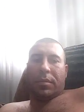 Snapshot of AronMode chatting on October 20, 9:21 am AronMode online show from October 20, 9:21 am