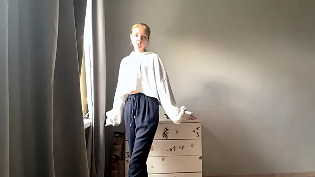 Snapshot of _petaI chatting on October 10, 6:01 am petaI online show from October 10, 6:01 am