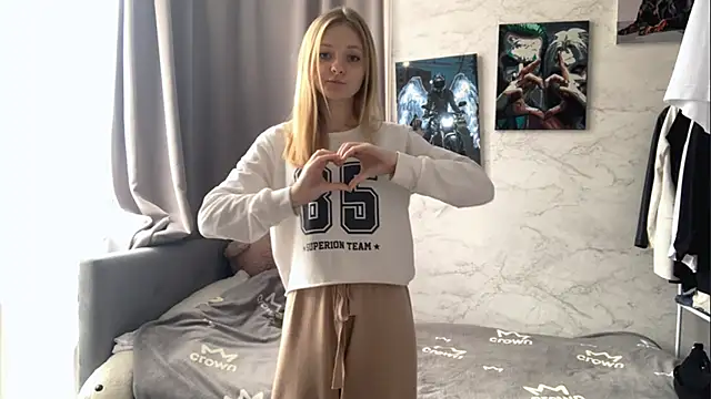 Snapshot of _petaI chatting on October 12, 7:29 am petaI online show from October 12, 7:29 am