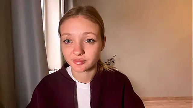 Snapshot of _petaI chatting on December 1, 6:18 am petaI online show from December 1, 6:18 am