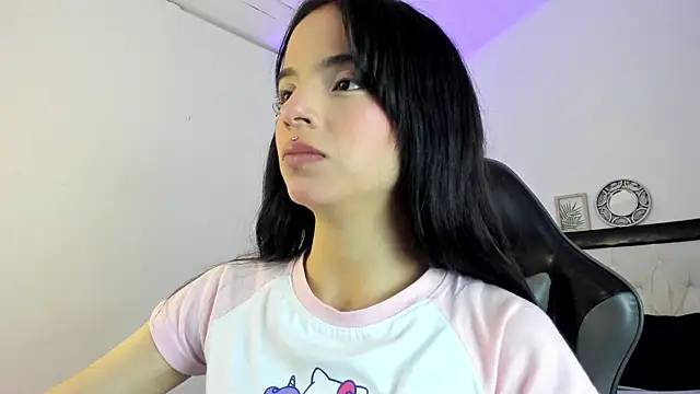 Barbieteeen online show from December 3, 4:09 am