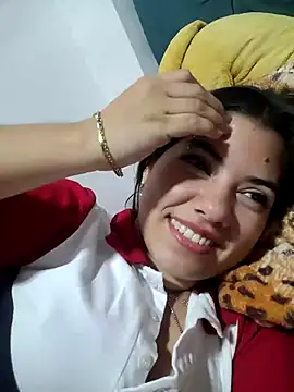 Snapshot of harper_ks chatting on November 9, 11:03 pm harper ks online show from November 9, 11:03 pm