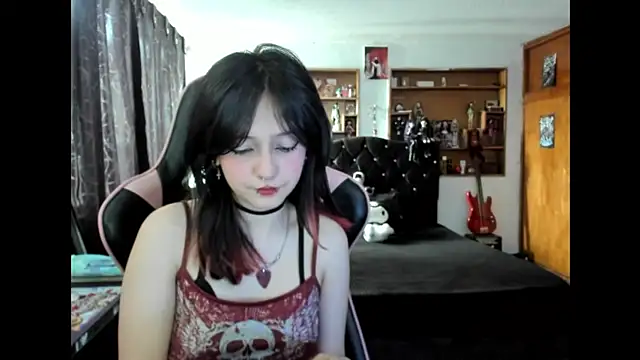 Snapshot of Maki_Zein_ chatting on November 26, 2:29 pm Maki Zein online show from November 26, 2:29 pm