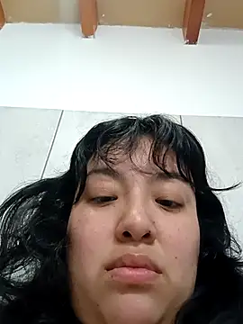 Snapshot of Limoncito027 chatting on October 23, 1:21 pm Limoncito027 online show from October 23, 1:21 pm