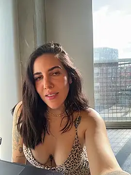 Lolathebaddie online show from March 9, 4:00 pm