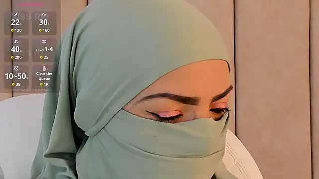 Snapshot of _naylaa_ chatting on November 27, 4:03 am naylaa online show from November 27, 4:03 am