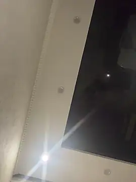 Butterfly8385 online show from March 30, 7:26 pm