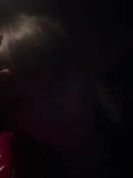 Butterfly8385 online show from April 8, 5:46 pm