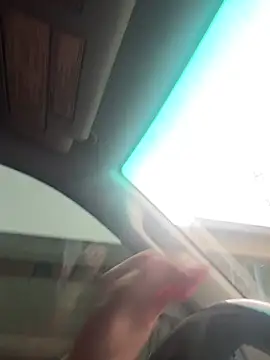 Butterfly8385 online show from April 18, 8:29 am