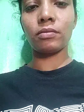 Snapshot of Jaanvi_G chatting on November 3, 12:28 pm Jaanvi G online show from November 3, 12:28 pm