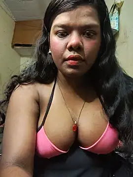 Snapshot of Lovely_Payal chatting on May 9, 11:21 pm Lovely Payal online show from May 9, 11:21 pm