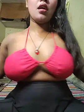 Snapshot of Lovely_Payal chatting on May 20, 7:47 am Lovely Payal online show from May 20, 7:47 am