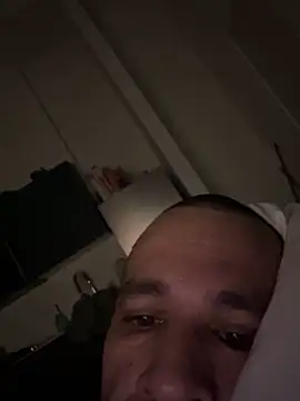 Snapshot of Pikachucums4u chatting on November 12, 1:55 pm Pikachucums4u online show from November 12, 1:55 pm