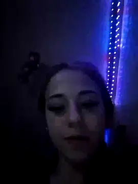 Snapshot of milklovqx chatting on October 12, 5:01 pm milklovqx online show from October 12, 5:01 pm