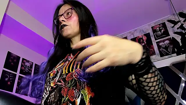 Evangelinejoness  online show from February 23, 12:02 pm