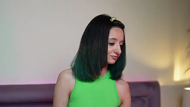 JoelleApril online show from March 10, 9:42 pm