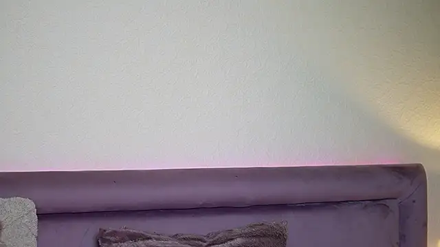 JoelleApril online show from March 19, 9:08 pm