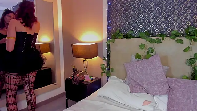 Snapshot of GabrielaBali chatting on November 1, 1:18 am GabrielaBali online show from November 1, 1:18 am