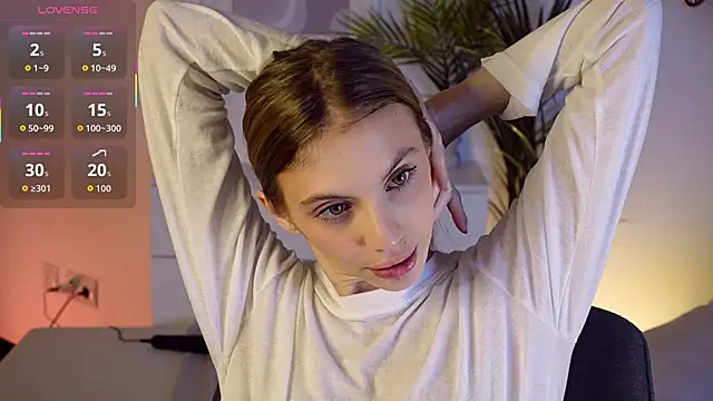 mia silkk online show from November 17, 6:08 am