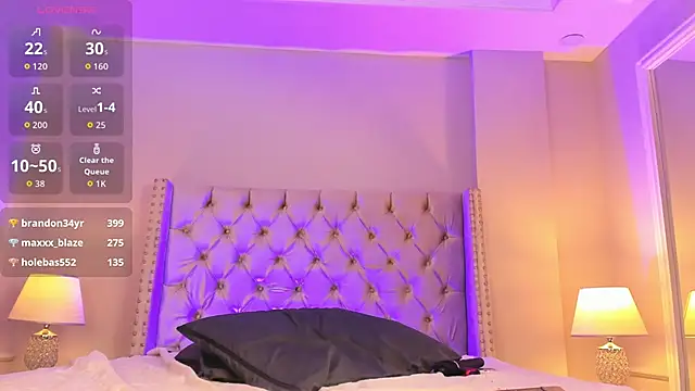 Charlie Storm  online show from November 4, 11:48 pm