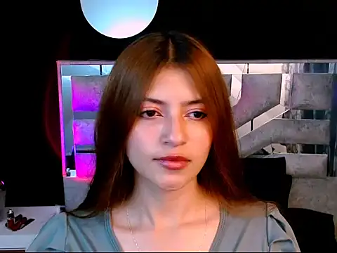 viky evanss online show from November 12, 7:24 pm