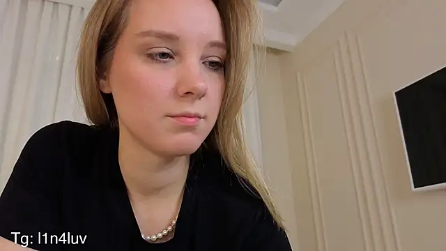 Snapshot of AIicaparkerc chatting on November 16, 9:31 pm AIicaparkerc online show from November 16, 9:31 pm