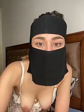 Snapshot of Milina123456 chatting on November 1, 9:39 pm Milina123456 online show from November 1, 9:39 pm