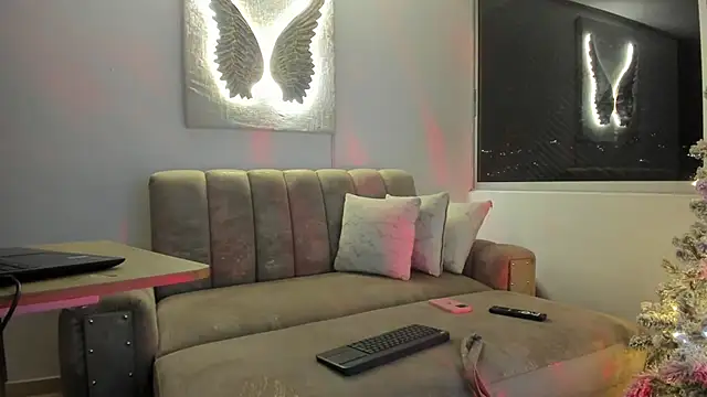 AmberEvans1 online show from November 29, 1:30 am