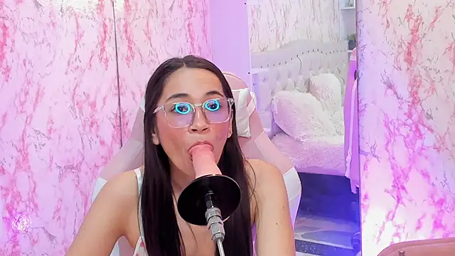 Snapshot of GabbiePrice chatting on October 11, 8:51 pm GabbiePrice online show from October 11, 8:51 pm