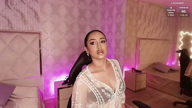 Snapshot of BEELLA_TAY1 chatting on November 26, 1:34 pm BEELLA TAY1 online show from November 26, 1:34 pm