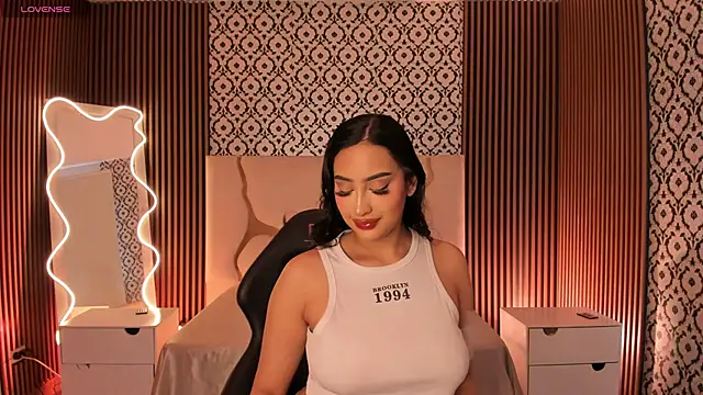 BEELLA TAY1 online show from April 7, 12:16 pm