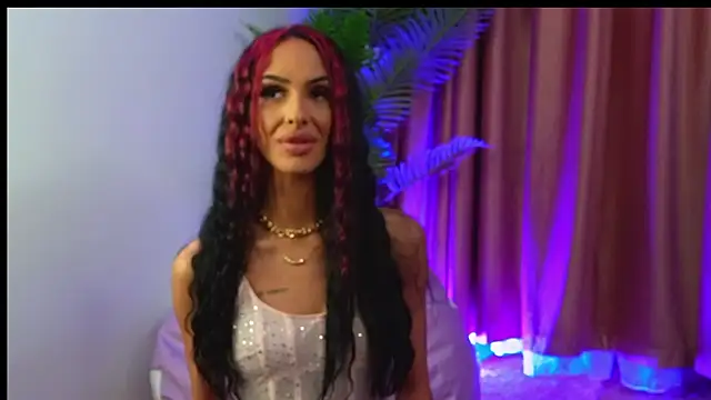 Snapshot of AyannaSilkk chatting on October 20, 7:36 pm AyannaSilkk online show from October 20, 7:36 pm