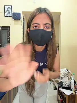 deepikaa aroraa online show from February 15, 3:42 pm