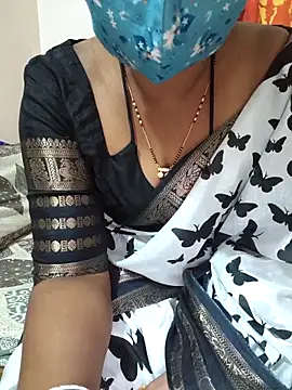 Snapshot of Best_Kannada_Couple chatting on December 16, 5:23 am Best Kannada Couple online show from December 16, 5:23 am