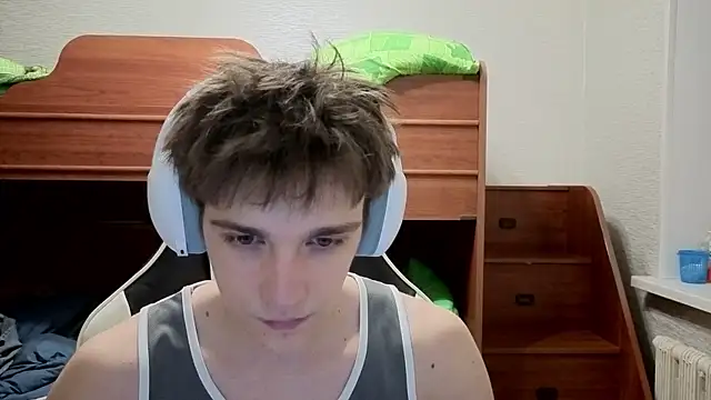 Snapshot of sweeetangeel chatting on November 12, 7:13 pm sweeetangeel online show from November 12, 7:13 pm