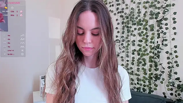 sweet and flirt online show from November 16, 6:41 am