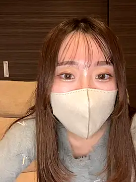 Snapshot of yura_ra_ra chatting on November 21, 1:10 pm yura ra ra online show from November 21, 1:10 pm