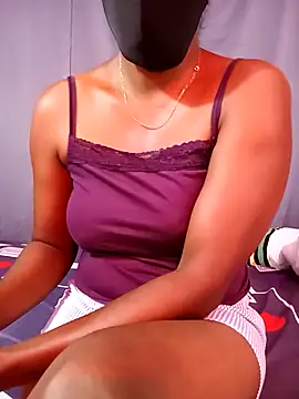 Snapshot of Mishel_hot chatting on November 3, 2:13 am Mishel hot online show from November 3, 2:13 am