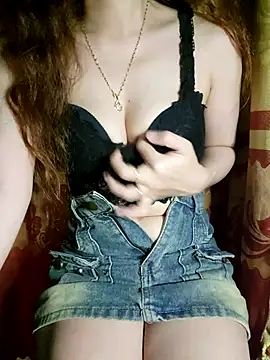 LinaCii online show from October 27, 5:44 am