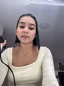 AlyssaRay online show from February 19, 6:26 pm