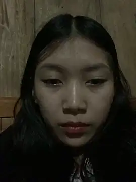 Snapshot of linh-lan1 chatting on November 23, 12:27 pm linh-lan1 online show from November 23, 12:27 pm