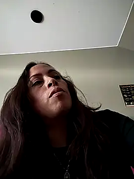 Snapshot of Rubihotwife chatting on October 11, 8:51 pm Rubihotwife online show from October 11, 8:51 pm