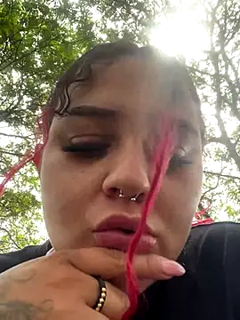 atennea diiossa online show from November 16, 4:45 pm